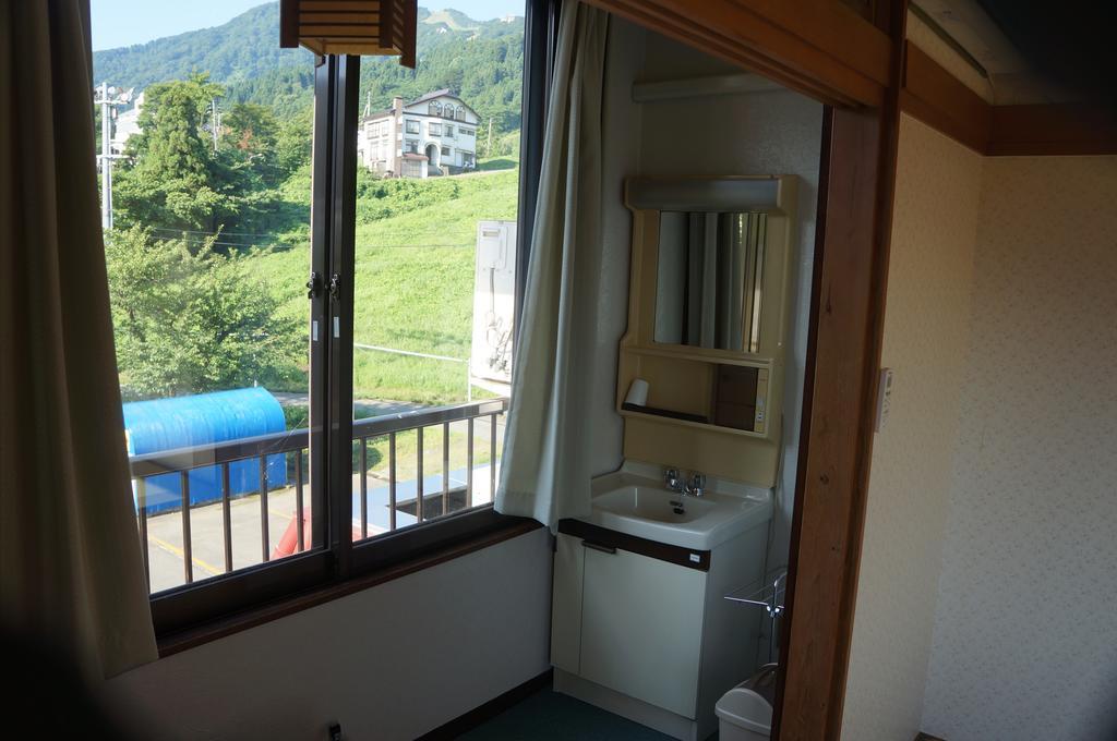 Hotel New Fukudaya Minamiuonuma Extérieur photo